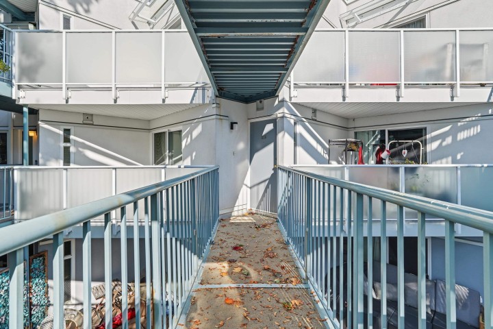 Photo 18 at 314 - 2020 W 8th Avenue, Kitsilano, Vancouver West