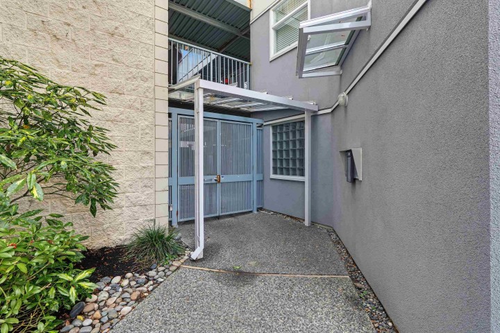 Photo 21 at 314 - 2020 W 8th Avenue, Kitsilano, Vancouver West