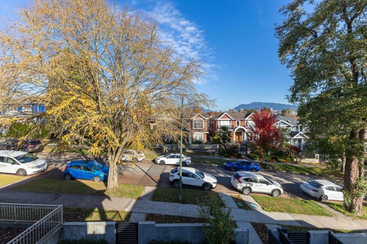 Photo 22 at 3436 E 4th Avenue, Renfrew VE, Vancouver East