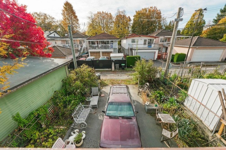 Photo 13 at 2214 E 4th Avenue, Grandview Woodland, Vancouver East