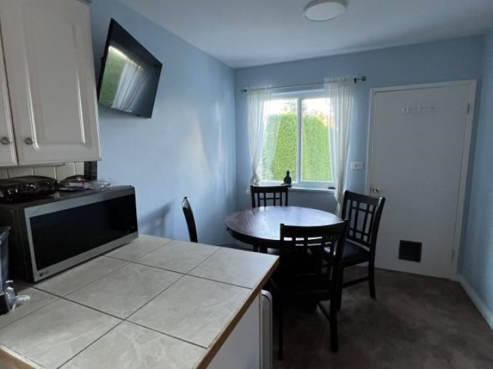 Photo 7 at 447 E 30th Avenue, Fraser VE, Vancouver East