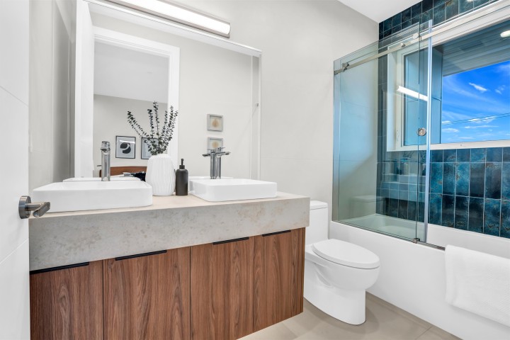 Photo 13 at 2378 Marine Drive, Dundarave, West Vancouver