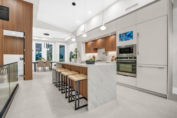 Photo 4 at 2378 Marine Drive, Dundarave, West Vancouver