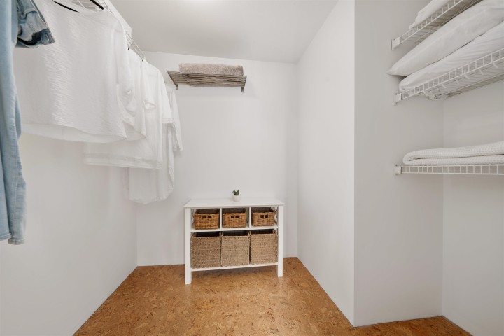 Photo 11 at 409 - 8430 Jellicoe Street, South Marine, Vancouver East
