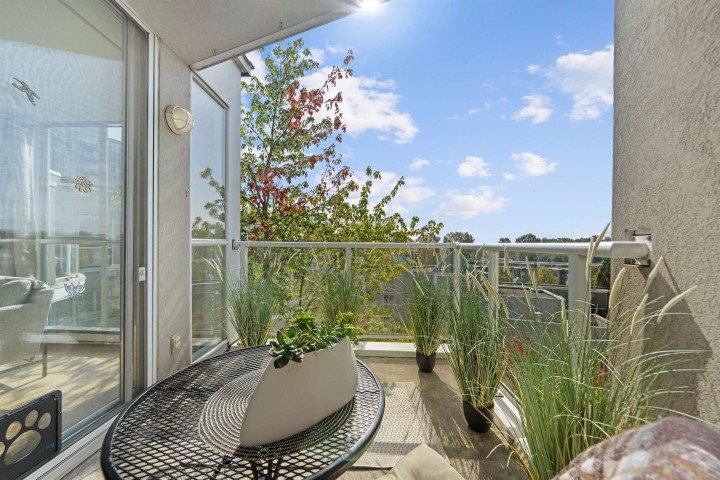 Photo 19 at 409 - 8430 Jellicoe Street, South Marine, Vancouver East
