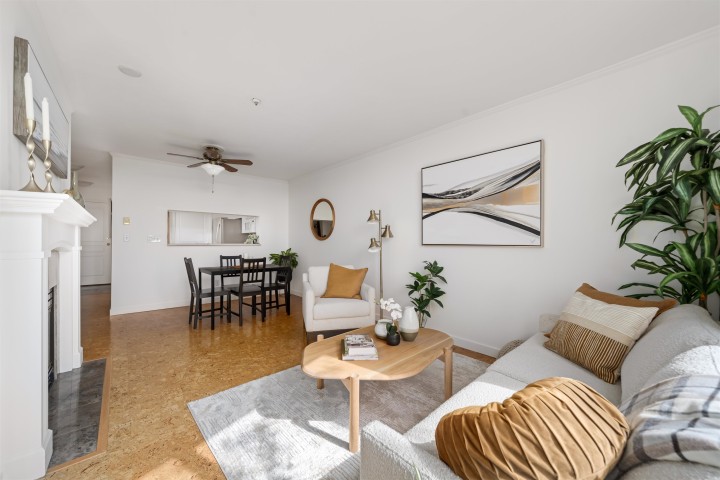 Photo 4 at 409 - 8430 Jellicoe Street, South Marine, Vancouver East