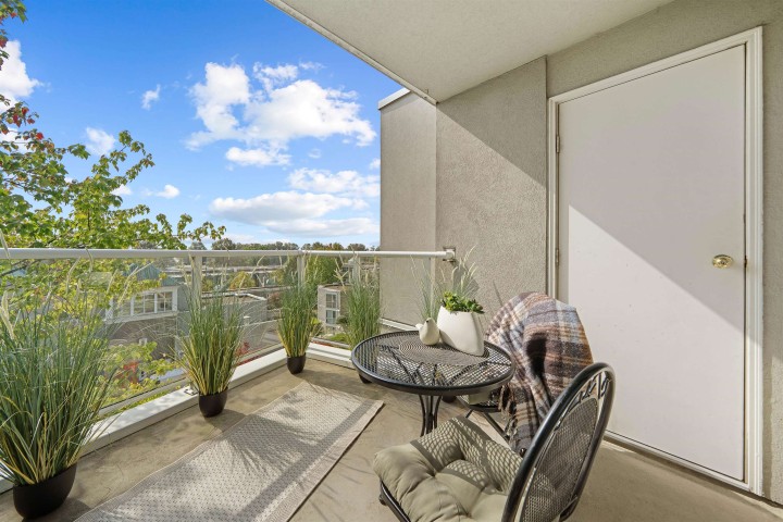 Photo 21 at 409 - 8430 Jellicoe Street, South Marine, Vancouver East