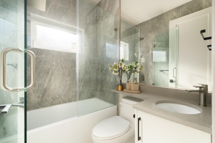Photo 22 at 1 - 5023 Ross Street, Knight, Vancouver East