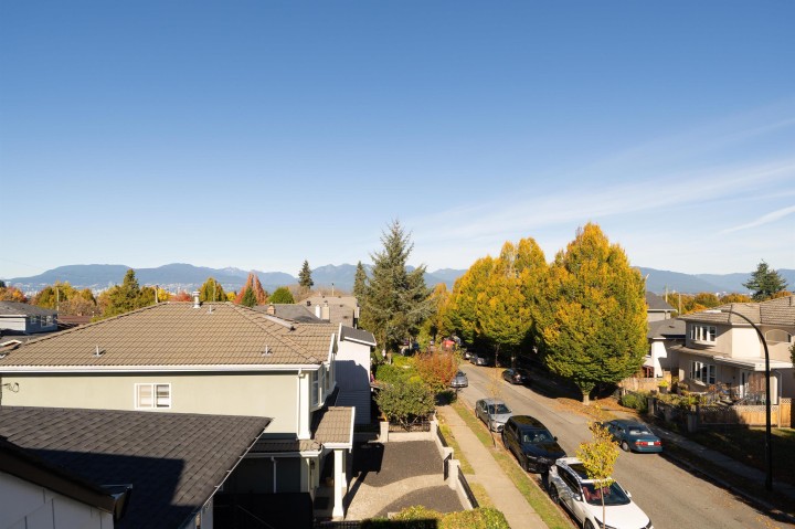 Photo 28 at 1 - 5023 Ross Street, Knight, Vancouver East