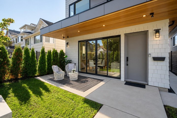 Photo 5 at 1 - 5023 Ross Street, Knight, Vancouver East