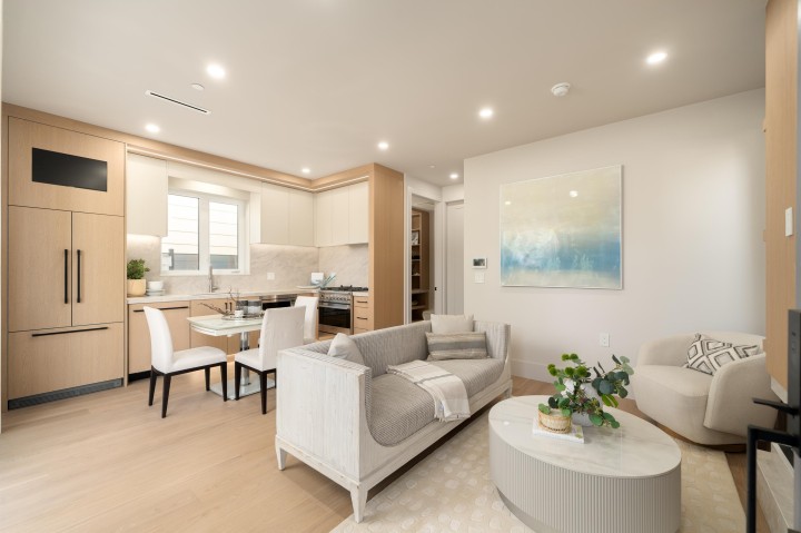 Photo 11 at 1 - 5023 Ross Street, Knight, Vancouver East