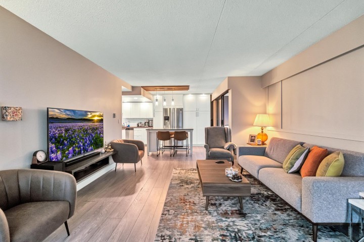 Photo 4 at 1204 - 1515 Eastern Avenue, Central Lonsdale, North Vancouver