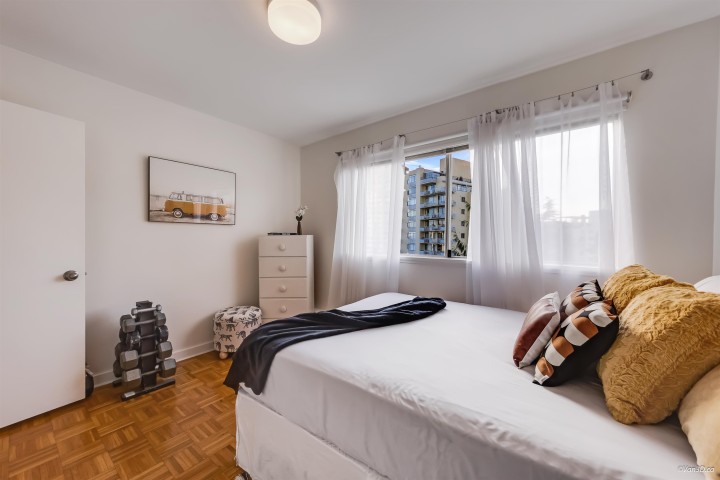 Photo 16 at 804 - 1930 Marine Drive, Ambleside, West Vancouver