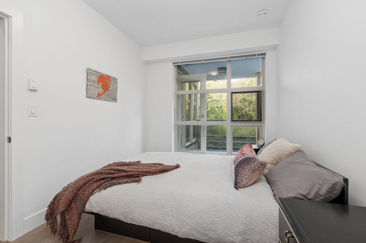 Photo 10 at 318 - 3602 Aldercrest Drive, Roche Point, North Vancouver