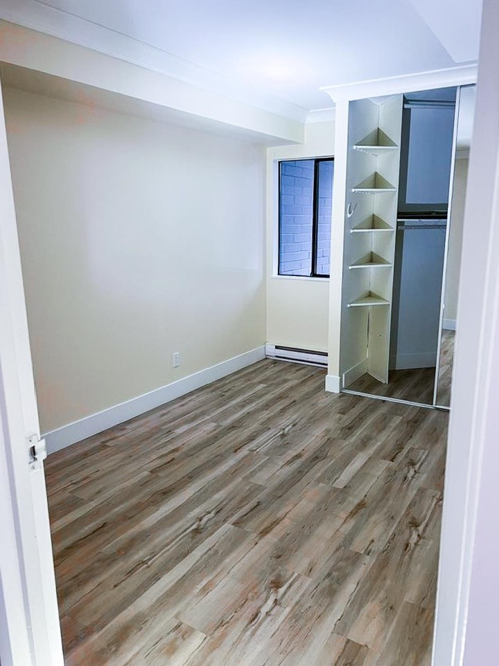 Photo 9 at 205 - 1270 Robson Street, West End VW, Vancouver West