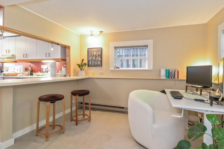 Photo 26 at 3422 - - 3424 W 2nd Avenue, Kitsilano, Vancouver West