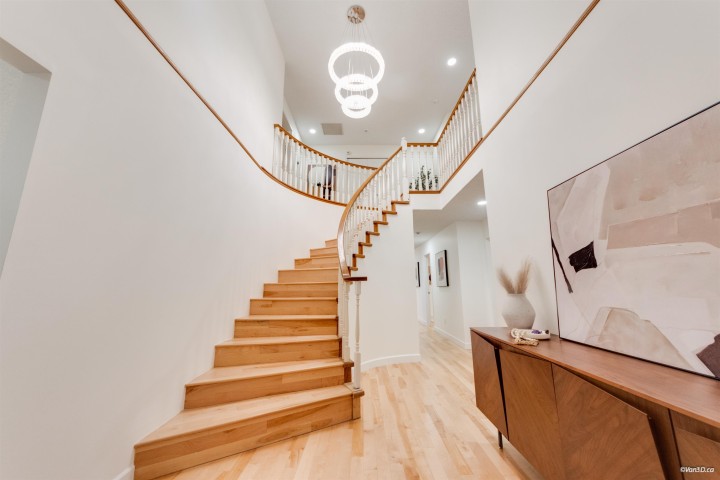Photo 3 at 6707 Laburnum Street, Kerrisdale, Vancouver West