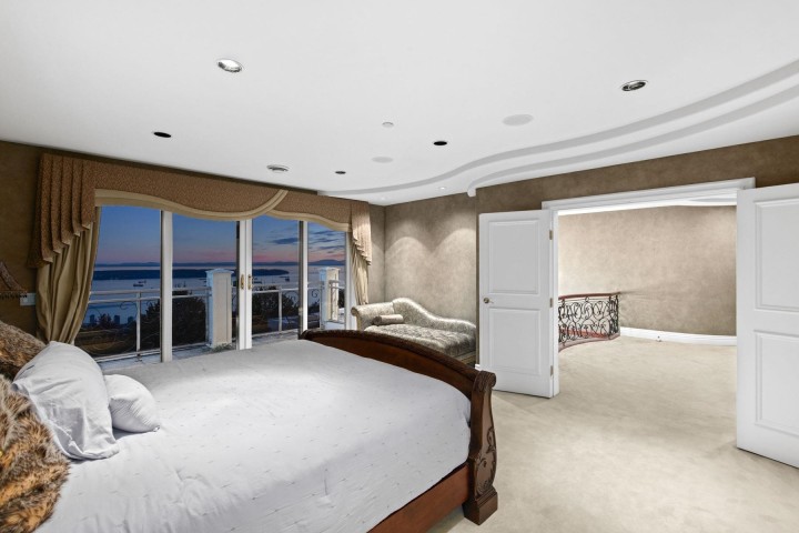 Photo 17 at 1579 Errigal Place, Canterbury WV, West Vancouver