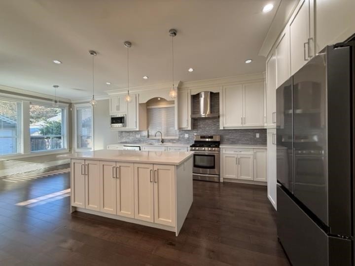Photo 6 at 2023 Larson Road, Central Lonsdale, North Vancouver