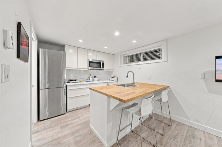 Photo 27 at 1095 W Keith Road, Pemberton Heights, North Vancouver