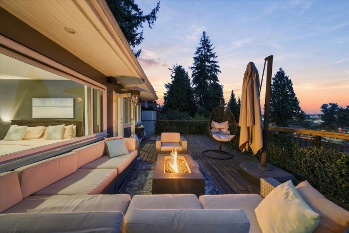 Photo 10 at 1095 W Keith Road, Pemberton Heights, North Vancouver