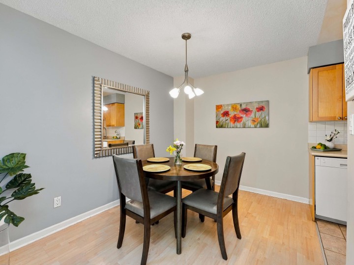 Photo 6 at 2026 Purcell Way, Lynnmour, North Vancouver