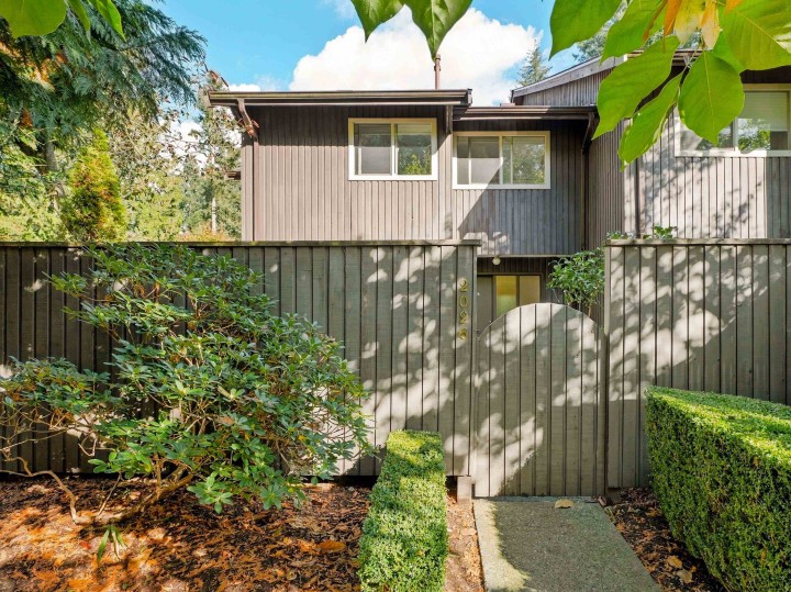 Photo 25 at 2026 Purcell Way, Lynnmour, North Vancouver
