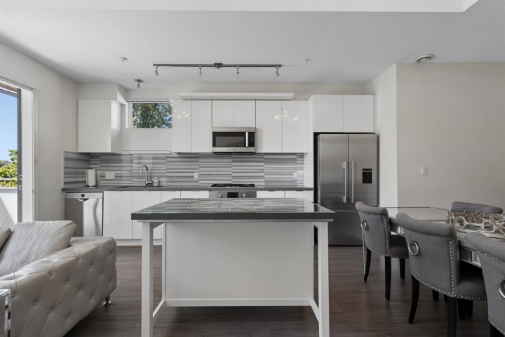 Photo 12 at 312 - 3138 Riverwalk Avenue, South Marine, Vancouver East