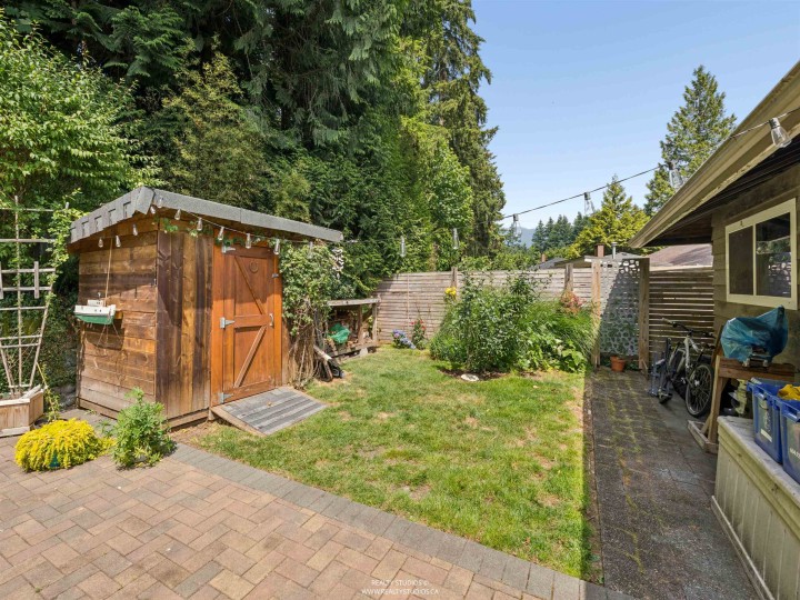 Photo 27 at 1525 Avonlynn Crescent, Westlynn, North Vancouver