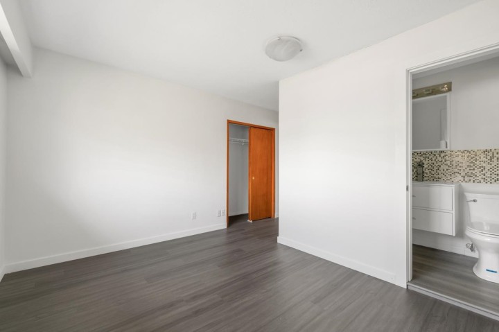 Photo 13 at 6527 Tyne Street, Killarney VE, Vancouver East