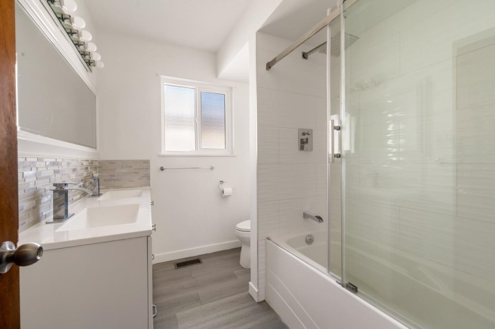 Photo 18 at 6527 Tyne Street, Killarney VE, Vancouver East