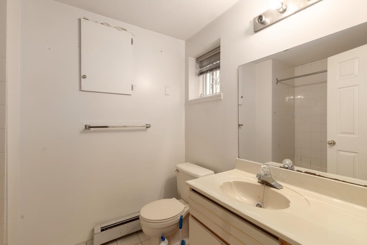Photo 37 at 3078 E 6th Avenue, Renfrew VE, Vancouver East