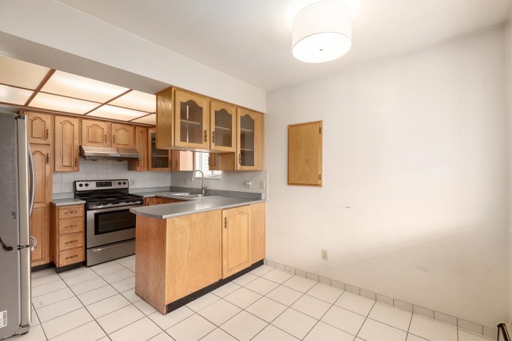 Photo 11 at 3078 E 6th Avenue, Renfrew VE, Vancouver East