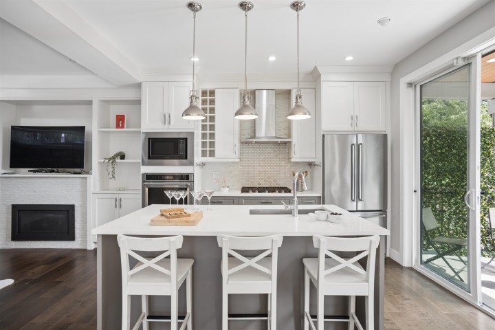 Photo 16 at 2020 Carson Court, Central Lonsdale, North Vancouver