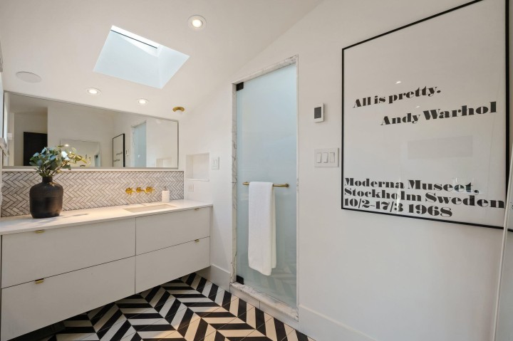 Photo 21 at 3589 Prince Albert Street, Fraser VE, Vancouver East