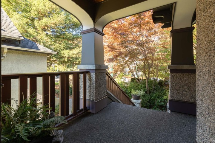 Photo 10 at 1976 W 12th Avenue, Kitsilano, Vancouver West