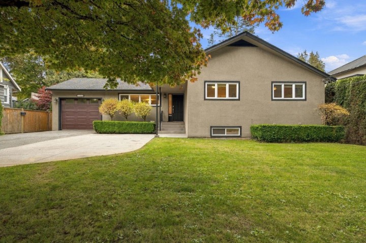 Photo 3 at 5788 Crown Street, Southlands, Vancouver West