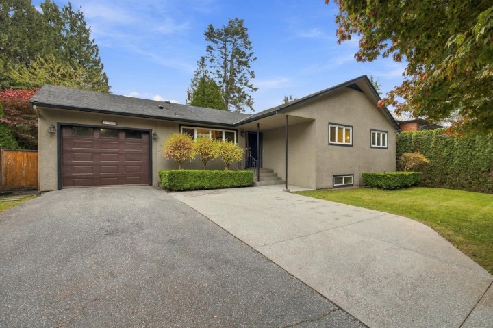 Photo 1 at 5788 Crown Street, Southlands, Vancouver West