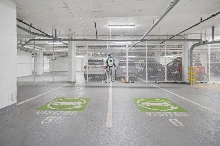 Photo 18 at 418 - 3581 Ross Drive, University VW, Vancouver West