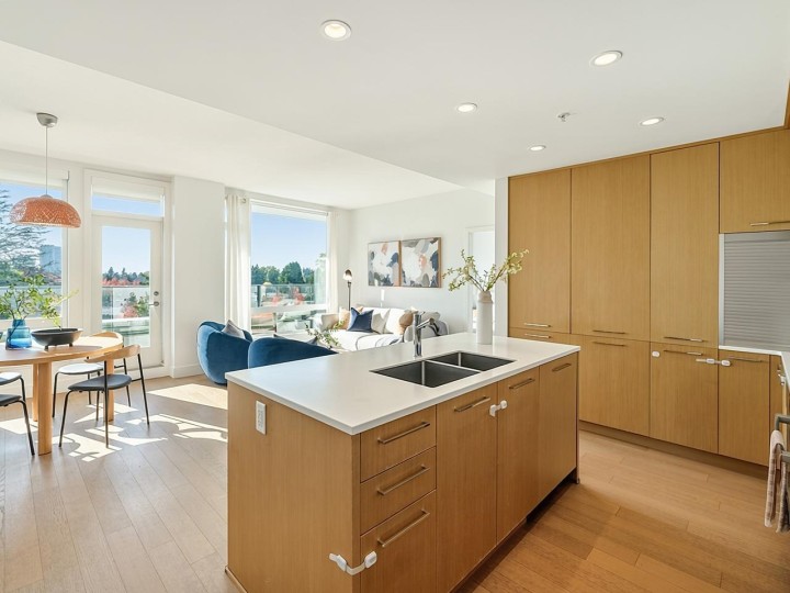 Photo 2 at 605 - 5115 Cambie Street, Cambie, Vancouver West