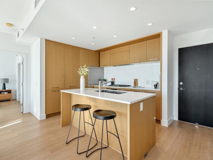 Photo 3 at 605 - 5115 Cambie Street, Cambie, Vancouver West
