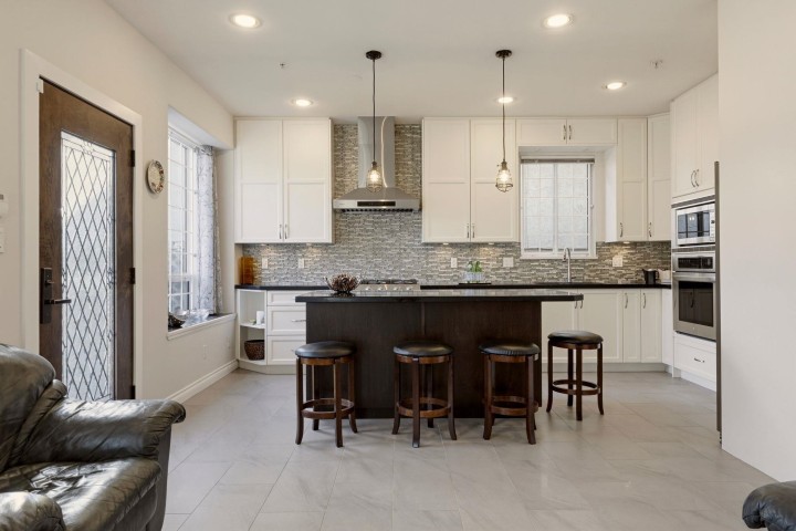 Photo 7 at 5454 Inverness Street, Knight, Vancouver East