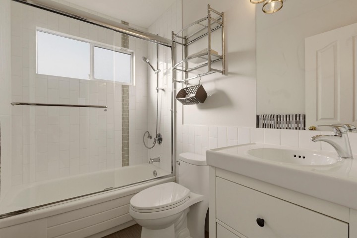 Photo 18 at 5454 Inverness Street, Knight, Vancouver East
