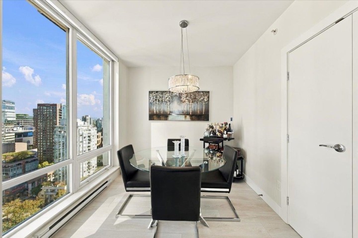 Photo 15 at 2404 - 565 Smithe Street, Downtown VW, Vancouver West