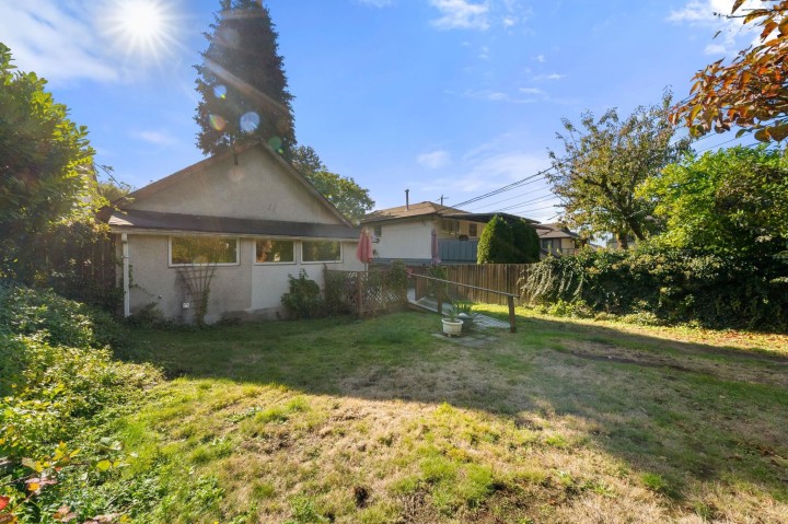 Photo 23 at 652 W 14th Street, Central Lonsdale, North Vancouver