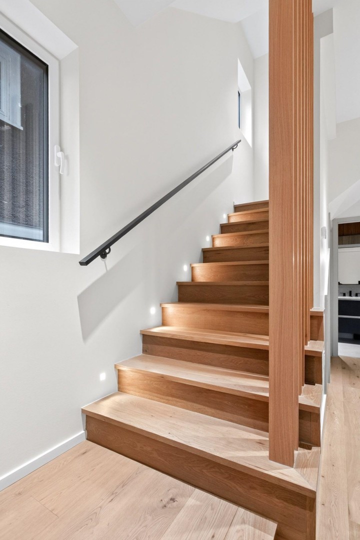 Photo 9 at 1 - 3315 W 10th Avenue, Kitsilano, Vancouver West