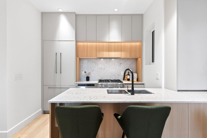 Photo 11 at 1 - 3315 W 10th Avenue, Kitsilano, Vancouver West