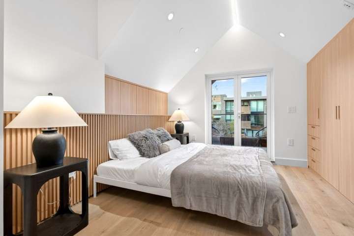 Photo 14 at 2 - 3315 W 10th Avenue, Kitsilano, Vancouver West