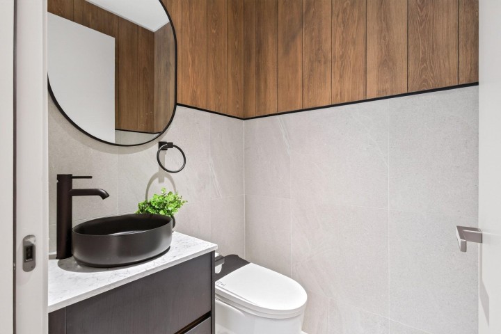 Photo 11 at 2 - 3315 W 10th Avenue, Kitsilano, Vancouver West