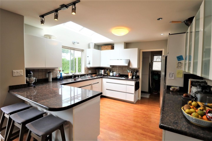 Photo 5 at 2385 W 22nd Avenue, Arbutus, Vancouver West